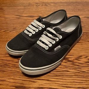 VANS Authentic Lo-Pro